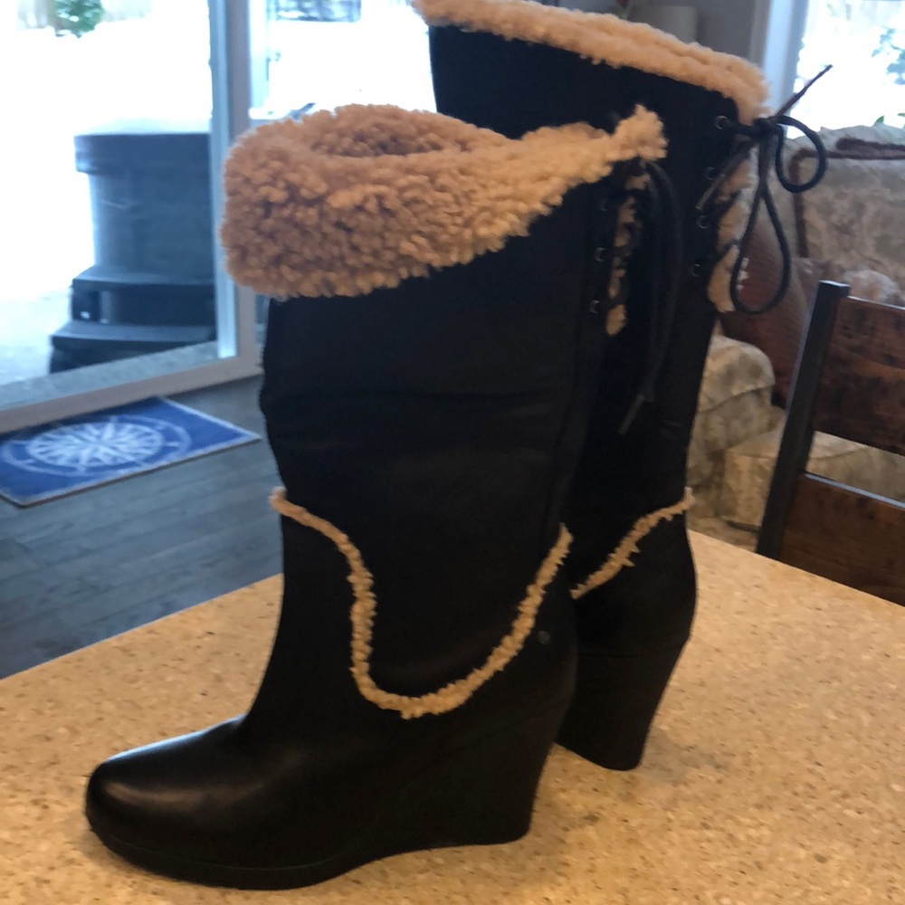 Ugg wedge winter boots